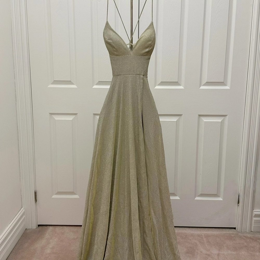Elegant Gold Evening Gown
